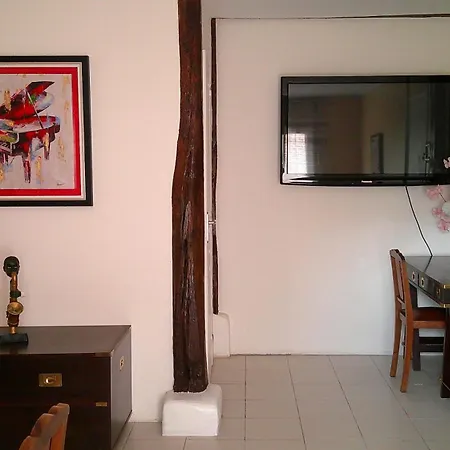 Domaine Du Vieux Gaval Apartman *